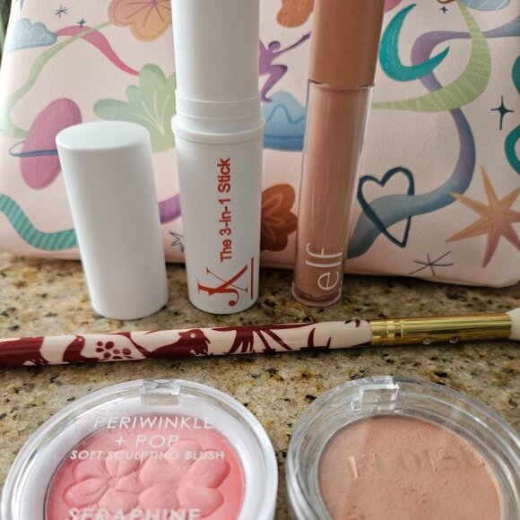 Summer Beauty Bundle - Neutrals/Pinks/Nudes - Picture 6 of 6